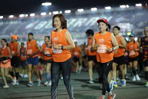 BIB: 262, 22662
                            <button type="button" onclick="openModal(14492480)" class="btn btn-primary btn-sm float-right btn-popup" data-toggle="modal" data-target=".modal-high-quality">
                        <i class="fas fa-shopping-cart"></i> Add to Cart
                    </button>
                                            <button type="button" onclick="isThisMe(14492480, true)" class="btn btn-success btn-sm float-right btn-popup btn-isme hidden" data-toggle="tooltip" data-placement="bottom" title="นี่คือรูปของคุณใช่ไหม คลิกที่นี่เพื่อเอาเข้าอัลบั้ม">
                        <i class="fas fa-plus"></i> Add to album
                    </button>
                    <button type="button" onclick="isThisMe(14492480, false)" class="btn btn-warning btn-sm float-right btn-popup btn-isnotme hidden">
                        <i class="fas fa-ban"></i> Remove from album
                    </button>