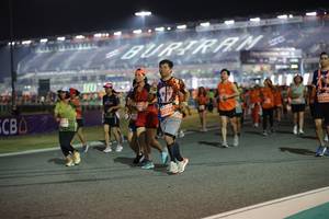 BIB: 27040
                            <button type="button" onclick="openModal(14527908)" class="btn btn-primary btn-sm float-right btn-popup" data-toggle="modal" data-target=".modal-high-quality">
                        <i class="fas fa-shopping-cart"></i> Add to Cart
                    </button>
                                            <button type="button" onclick="isThisMe(14527908, true)" class="btn btn-success btn-sm float-right btn-popup btn-isme hidden" data-toggle="tooltip" data-placement="bottom" title="นี่คือรูปของคุณใช่ไหม คลิกที่นี่เพื่อเอาเข้าอัลบั้ม">
                        <i class="fas fa-plus"></i> Add to album
                    </button>
                    <button type="button" onclick="isThisMe(14527908, false)" class="btn btn-warning btn-sm float-right btn-popup btn-isnotme hidden">
                        <i class="fas fa-ban"></i> Remove from album
                    </button>