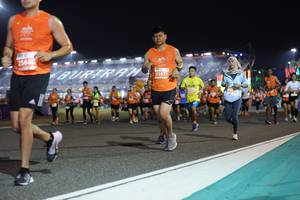 BIB: 25685, 25871
                            <button type="button" onclick="openModal(14610326)" class="btn btn-primary btn-sm float-right btn-popup" data-toggle="modal" data-target=".modal-high-quality">
                        <i class="fas fa-shopping-cart"></i> Add to Cart
                    </button>
                                            <button type="button" onclick="isThisMe(14610326, true)" class="btn btn-success btn-sm float-right btn-popup btn-isme hidden" data-toggle="tooltip" data-placement="bottom" title="นี่คือรูปของคุณใช่ไหม คลิกที่นี่เพื่อเอาเข้าอัลบั้ม">
                        <i class="fas fa-plus"></i> Add to album
                    </button>
                    <button type="button" onclick="isThisMe(14610326, false)" class="btn btn-warning btn-sm float-right btn-popup btn-isnotme hidden">
                        <i class="fas fa-ban"></i> Remove from album
                    </button>