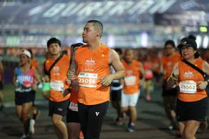 BIB: 25056, 23062, 2923, 882
                            <button type="button" onclick="openModal(14414525)" class="btn btn-primary btn-sm float-right btn-popup" data-toggle="modal" data-target=".modal-high-quality">
                        <i class="fas fa-shopping-cart"></i> Add to Cart
                    </button>
                                            <button type="button" onclick="isThisMe(14414525, true)" class="btn btn-success btn-sm float-right btn-popup btn-isme hidden" data-toggle="tooltip" data-placement="bottom" title="นี่คือรูปของคุณใช่ไหม คลิกที่นี่เพื่อเอาเข้าอัลบั้ม">
                        <i class="fas fa-plus"></i> Add to album
                    </button>
                    <button type="button" onclick="isThisMe(14414525, false)" class="btn btn-warning btn-sm float-right btn-popup btn-isnotme hidden">
                        <i class="fas fa-ban"></i> Remove from album
                    </button>