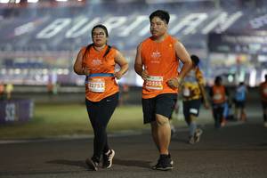 BIB: 20355, 22753
                            <button type="button" onclick="openModal(14545448)" class="btn btn-primary btn-sm float-right btn-popup" data-toggle="modal" data-target=".modal-high-quality">
                        <i class="fas fa-shopping-cart"></i> Add to Cart
                    </button>
                                            <button type="button" onclick="isThisMe(14545448, true)" class="btn btn-success btn-sm float-right btn-popup btn-isme hidden" data-toggle="tooltip" data-placement="bottom" title="นี่คือรูปของคุณใช่ไหม คลิกที่นี่เพื่อเอาเข้าอัลบั้ม">
                        <i class="fas fa-plus"></i> Add to album
                    </button>
                    <button type="button" onclick="isThisMe(14545448, false)" class="btn btn-warning btn-sm float-right btn-popup btn-isnotme hidden">
                        <i class="fas fa-ban"></i> Remove from album
                    </button>