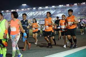 BIB: 216, 99217, 27951, 86201
                            <button type="button" onclick="openModal(14525007)" class="btn btn-primary btn-sm float-right btn-popup" data-toggle="modal" data-target=".modal-high-quality">
                        <i class="fas fa-shopping-cart"></i> Add to Cart
                    </button>
                                            <button type="button" onclick="isThisMe(14525007, true)" class="btn btn-success btn-sm float-right btn-popup btn-isme hidden" data-toggle="tooltip" data-placement="bottom" title="นี่คือรูปของคุณใช่ไหม คลิกที่นี่เพื่อเอาเข้าอัลบั้ม">
                        <i class="fas fa-plus"></i> Add to album
                    </button>
                    <button type="button" onclick="isThisMe(14525007, false)" class="btn btn-warning btn-sm float-right btn-popup btn-isnotme hidden">
                        <i class="fas fa-ban"></i> Remove from album
                    </button>