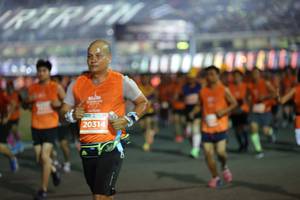 BIB: 20314
                            <button type="button" onclick="openModal(14620673)" class="btn btn-primary btn-sm float-right btn-popup" data-toggle="modal" data-target=".modal-high-quality">
                        <i class="fas fa-shopping-cart"></i> Add to Cart
                    </button>
                                            <button type="button" onclick="isThisMe(14620673, true)" class="btn btn-success btn-sm float-right btn-popup btn-isme hidden" data-toggle="tooltip" data-placement="bottom" title="นี่คือรูปของคุณใช่ไหม คลิกที่นี่เพื่อเอาเข้าอัลบั้ม">
                        <i class="fas fa-plus"></i> Add to album
                    </button>
                    <button type="button" onclick="isThisMe(14620673, false)" class="btn btn-warning btn-sm float-right btn-popup btn-isnotme hidden">
                        <i class="fas fa-ban"></i> Remove from album
                    </button>