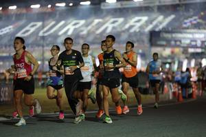 BIB: 0480, 20255
                            <button type="button" onclick="openModal(14515656)" class="btn btn-primary btn-sm float-right btn-popup" data-toggle="modal" data-target=".modal-high-quality">
                        <i class="fas fa-shopping-cart"></i> Add to Cart
                    </button>
                                            <button type="button" onclick="isThisMe(14515656, true)" class="btn btn-success btn-sm float-right btn-popup btn-isme hidden" data-toggle="tooltip" data-placement="bottom" title="นี่คือรูปของคุณใช่ไหม คลิกที่นี่เพื่อเอาเข้าอัลบั้ม">
                        <i class="fas fa-plus"></i> Add to album
                    </button>
                    <button type="button" onclick="isThisMe(14515656, false)" class="btn btn-warning btn-sm float-right btn-popup btn-isnotme hidden">
                        <i class="fas fa-ban"></i> Remove from album
                    </button>