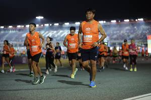 BIB: 20854, 22418, 5652
                            <button type="button" onclick="openModal(14599600)" class="btn btn-primary btn-sm float-right btn-popup" data-toggle="modal" data-target=".modal-high-quality">
                        <i class="fas fa-shopping-cart"></i> Add to Cart
                    </button>
                                            <button type="button" onclick="isThisMe(14599600, true)" class="btn btn-success btn-sm float-right btn-popup btn-isme hidden" data-toggle="tooltip" data-placement="bottom" title="นี่คือรูปของคุณใช่ไหม คลิกที่นี่เพื่อเอาเข้าอัลบั้ม">
                        <i class="fas fa-plus"></i> Add to album
                    </button>
                    <button type="button" onclick="isThisMe(14599600, false)" class="btn btn-warning btn-sm float-right btn-popup btn-isnotme hidden">
                        <i class="fas fa-ban"></i> Remove from album
                    </button>