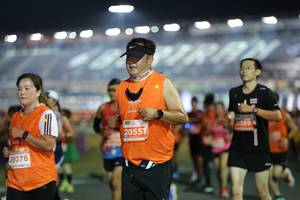 BIB: 20551, 28076
                            <button type="button" onclick="openModal(14437282)" class="btn btn-primary btn-sm float-right btn-popup" data-toggle="modal" data-target=".modal-high-quality">
                        <i class="fas fa-shopping-cart"></i> Add to Cart
                    </button>
                                            <button type="button" onclick="isThisMe(14437282, true)" class="btn btn-success btn-sm float-right btn-popup btn-isme hidden" data-toggle="tooltip" data-placement="bottom" title="นี่คือรูปของคุณใช่ไหม คลิกที่นี่เพื่อเอาเข้าอัลบั้ม">
                        <i class="fas fa-plus"></i> Add to album
                    </button>
                    <button type="button" onclick="isThisMe(14437282, false)" class="btn btn-warning btn-sm float-right btn-popup btn-isnotme hidden">
                        <i class="fas fa-ban"></i> Remove from album
                    </button>