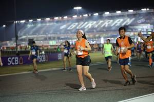 BIB: 932
                            <button type="button" onclick="openModal(14535395)" class="btn btn-primary btn-sm float-right btn-popup" data-toggle="modal" data-target=".modal-high-quality">
                        <i class="fas fa-shopping-cart"></i> Add to Cart
                    </button>
                                            <button type="button" onclick="isThisMe(14535395, true)" class="btn btn-success btn-sm float-right btn-popup btn-isme hidden" data-toggle="tooltip" data-placement="bottom" title="นี่คือรูปของคุณใช่ไหม คลิกที่นี่เพื่อเอาเข้าอัลบั้ม">
                        <i class="fas fa-plus"></i> Add to album
                    </button>
                    <button type="button" onclick="isThisMe(14535395, false)" class="btn btn-warning btn-sm float-right btn-popup btn-isnotme hidden">
                        <i class="fas fa-ban"></i> Remove from album
                    </button>