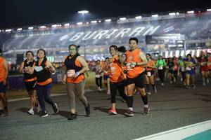 BIB: 2970, 171
                            <button type="button" onclick="openModal(14525957)" class="btn btn-primary btn-sm float-right btn-popup" data-toggle="modal" data-target=".modal-high-quality">
                        <i class="fas fa-shopping-cart"></i> Add to Cart
                    </button>
                                            <button type="button" onclick="isThisMe(14525957, true)" class="btn btn-success btn-sm float-right btn-popup btn-isme hidden" data-toggle="tooltip" data-placement="bottom" title="นี่คือรูปของคุณใช่ไหม คลิกที่นี่เพื่อเอาเข้าอัลบั้ม">
                        <i class="fas fa-plus"></i> Add to album
                    </button>
                    <button type="button" onclick="isThisMe(14525957, false)" class="btn btn-warning btn-sm float-right btn-popup btn-isnotme hidden">
                        <i class="fas fa-ban"></i> Remove from album
                    </button>