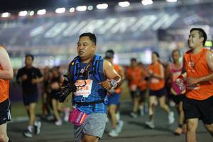 BIB: 3318
                            <button type="button" onclick="openModal(14445895)" class="btn btn-primary btn-sm float-right btn-popup" data-toggle="modal" data-target=".modal-high-quality">
                        <i class="fas fa-shopping-cart"></i> Add to Cart
                    </button>
                                            <button type="button" onclick="isThisMe(14445895, true)" class="btn btn-success btn-sm float-right btn-popup btn-isme hidden" data-toggle="tooltip" data-placement="bottom" title="นี่คือรูปของคุณใช่ไหม คลิกที่นี่เพื่อเอาเข้าอัลบั้ม">
                        <i class="fas fa-plus"></i> Add to album
                    </button>
                    <button type="button" onclick="isThisMe(14445895, false)" class="btn btn-warning btn-sm float-right btn-popup btn-isnotme hidden">
                        <i class="fas fa-ban"></i> Remove from album
                    </button>