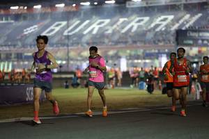 BIB: 7283, 22304
                            <button type="button" onclick="openModal(14522911)" class="btn btn-primary btn-sm float-right btn-popup" data-toggle="modal" data-target=".modal-high-quality">
                        <i class="fas fa-shopping-cart"></i> Add to Cart
                    </button>
                                            <button type="button" onclick="isThisMe(14522911, true)" class="btn btn-success btn-sm float-right btn-popup btn-isme hidden" data-toggle="tooltip" data-placement="bottom" title="นี่คือรูปของคุณใช่ไหม คลิกที่นี่เพื่อเอาเข้าอัลบั้ม">
                        <i class="fas fa-plus"></i> Add to album
                    </button>
                    <button type="button" onclick="isThisMe(14522911, false)" class="btn btn-warning btn-sm float-right btn-popup btn-isnotme hidden">
                        <i class="fas fa-ban"></i> Remove from album
                    </button>