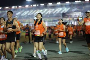 BIB: 28675, 28548, 23018, 24062
                            <button type="button" onclick="openModal(14490697)" class="btn btn-primary btn-sm float-right btn-popup" data-toggle="modal" data-target=".modal-high-quality">
                        <i class="fas fa-shopping-cart"></i> Add to Cart
                    </button>
                                            <button type="button" onclick="isThisMe(14490697, true)" class="btn btn-success btn-sm float-right btn-popup btn-isme hidden" data-toggle="tooltip" data-placement="bottom" title="นี่คือรูปของคุณใช่ไหม คลิกที่นี่เพื่อเอาเข้าอัลบั้ม">
                        <i class="fas fa-plus"></i> Add to album
                    </button>
                    <button type="button" onclick="isThisMe(14490697, false)" class="btn btn-warning btn-sm float-right btn-popup btn-isnotme hidden">
                        <i class="fas fa-ban"></i> Remove from album
                    </button>