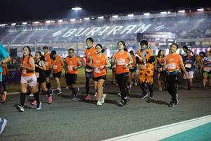 BIB: 29244
                            <button type="button" onclick="openModal(14513612)" class="btn btn-primary btn-sm float-right btn-popup" data-toggle="modal" data-target=".modal-high-quality">
                        <i class="fas fa-shopping-cart"></i> Add to Cart
                    </button>
                                            <button type="button" onclick="isThisMe(14513612, true)" class="btn btn-success btn-sm float-right btn-popup btn-isme hidden" data-toggle="tooltip" data-placement="bottom" title="นี่คือรูปของคุณใช่ไหม คลิกที่นี่เพื่อเอาเข้าอัลบั้ม">
                        <i class="fas fa-plus"></i> Add to album
                    </button>
                    <button type="button" onclick="isThisMe(14513612, false)" class="btn btn-warning btn-sm float-right btn-popup btn-isnotme hidden">
                        <i class="fas fa-ban"></i> Remove from album
                    </button>