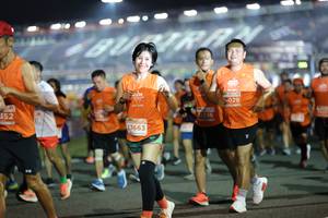 BIB: 352, 236, 23663
                            <button type="button" onclick="openModal(14486642)" class="btn btn-primary btn-sm float-right btn-popup" data-toggle="modal" data-target=".modal-high-quality">
                        <i class="fas fa-shopping-cart"></i> Add to Cart
                    </button>
                                            <button type="button" onclick="isThisMe(14486642, true)" class="btn btn-success btn-sm float-right btn-popup btn-isme hidden" data-toggle="tooltip" data-placement="bottom" title="นี่คือรูปของคุณใช่ไหม คลิกที่นี่เพื่อเอาเข้าอัลบั้ม">
                        <i class="fas fa-plus"></i> Add to album
                    </button>
                    <button type="button" onclick="isThisMe(14486642, false)" class="btn btn-warning btn-sm float-right btn-popup btn-isnotme hidden">
                        <i class="fas fa-ban"></i> Remove from album
                    </button>