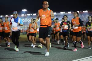 BIB: 27253
                            <button type="button" onclick="openModal(14602801)" class="btn btn-primary btn-sm float-right btn-popup" data-toggle="modal" data-target=".modal-high-quality">
                        <i class="fas fa-shopping-cart"></i> Add to Cart
                    </button>
                                            <button type="button" onclick="isThisMe(14602801, true)" class="btn btn-success btn-sm float-right btn-popup btn-isme hidden" data-toggle="tooltip" data-placement="bottom" title="นี่คือรูปของคุณใช่ไหม คลิกที่นี่เพื่อเอาเข้าอัลบั้ม">
                        <i class="fas fa-plus"></i> Add to album
                    </button>
                    <button type="button" onclick="isThisMe(14602801, false)" class="btn btn-warning btn-sm float-right btn-popup btn-isnotme hidden">
                        <i class="fas fa-ban"></i> Remove from album
                    </button>