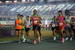 BIB: 20273, 0444, 21623
                            <button type="button" onclick="openModal(14521132)" class="btn btn-primary btn-sm float-right btn-popup" data-toggle="modal" data-target=".modal-high-quality">
                        <i class="fas fa-shopping-cart"></i> Add to Cart
                    </button>
                                            <button type="button" onclick="isThisMe(14521132, true)" class="btn btn-success btn-sm float-right btn-popup btn-isme hidden" data-toggle="tooltip" data-placement="bottom" title="นี่คือรูปของคุณใช่ไหม คลิกที่นี่เพื่อเอาเข้าอัลบั้ม">
                        <i class="fas fa-plus"></i> Add to album
                    </button>
                    <button type="button" onclick="isThisMe(14521132, false)" class="btn btn-warning btn-sm float-right btn-popup btn-isnotme hidden">
                        <i class="fas fa-ban"></i> Remove from album
                    </button>