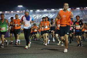 BIB: 27253, 25518, 27184
                            <button type="button" onclick="openModal(14602585)" class="btn btn-primary btn-sm float-right btn-popup" data-toggle="modal" data-target=".modal-high-quality">
                        <i class="fas fa-shopping-cart"></i> Add to Cart
                    </button>
                                            <button type="button" onclick="isThisMe(14602585, true)" class="btn btn-success btn-sm float-right btn-popup btn-isme hidden" data-toggle="tooltip" data-placement="bottom" title="นี่คือรูปของคุณใช่ไหม คลิกที่นี่เพื่อเอาเข้าอัลบั้ม">
                        <i class="fas fa-plus"></i> Add to album
                    </button>
                    <button type="button" onclick="isThisMe(14602585, false)" class="btn btn-warning btn-sm float-right btn-popup btn-isnotme hidden">
                        <i class="fas fa-ban"></i> Remove from album
                    </button>