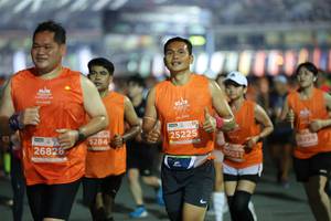 BIB: 5284, 25225, 26828, 8299, 0037
                            <button type="button" onclick="openModal(14628173)" class="btn btn-primary btn-sm float-right btn-popup" data-toggle="modal" data-target=".modal-high-quality">
                        <i class="fas fa-shopping-cart"></i> Add to Cart
                    </button>
                                            <button type="button" onclick="isThisMe(14628173, true)" class="btn btn-success btn-sm float-right btn-popup btn-isme hidden" data-toggle="tooltip" data-placement="bottom" title="นี่คือรูปของคุณใช่ไหม คลิกที่นี่เพื่อเอาเข้าอัลบั้ม">
                        <i class="fas fa-plus"></i> Add to album
                    </button>
                    <button type="button" onclick="isThisMe(14628173, false)" class="btn btn-warning btn-sm float-right btn-popup btn-isnotme hidden">
                        <i class="fas fa-ban"></i> Remove from album
                    </button>