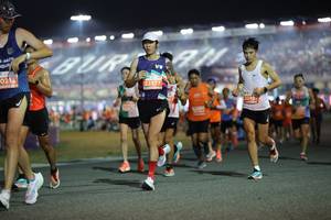 BIB: 0214, 22377, 2242
                            <button type="button" onclick="openModal(14532920)" class="btn btn-primary btn-sm float-right btn-popup" data-toggle="modal" data-target=".modal-high-quality">
                        <i class="fas fa-shopping-cart"></i> Add to Cart
                    </button>
                                            <button type="button" onclick="isThisMe(14532920, true)" class="btn btn-success btn-sm float-right btn-popup btn-isme hidden" data-toggle="tooltip" data-placement="bottom" title="นี่คือรูปของคุณใช่ไหม คลิกที่นี่เพื่อเอาเข้าอัลบั้ม">
                        <i class="fas fa-plus"></i> Add to album
                    </button>
                    <button type="button" onclick="isThisMe(14532920, false)" class="btn btn-warning btn-sm float-right btn-popup btn-isnotme hidden">
                        <i class="fas fa-ban"></i> Remove from album
                    </button>