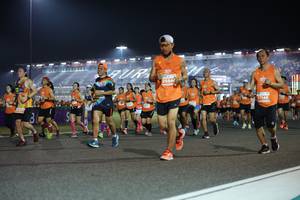 BIB: 27146
                            <button type="button" onclick="openModal(14596172)" class="btn btn-primary btn-sm float-right btn-popup" data-toggle="modal" data-target=".modal-high-quality">
                        <i class="fas fa-shopping-cart"></i> Add to Cart
                    </button>
                                            <button type="button" onclick="isThisMe(14596172, true)" class="btn btn-success btn-sm float-right btn-popup btn-isme hidden" data-toggle="tooltip" data-placement="bottom" title="นี่คือรูปของคุณใช่ไหม คลิกที่นี่เพื่อเอาเข้าอัลบั้ม">
                        <i class="fas fa-plus"></i> Add to album
                    </button>
                    <button type="button" onclick="isThisMe(14596172, false)" class="btn btn-warning btn-sm float-right btn-popup btn-isnotme hidden">
                        <i class="fas fa-ban"></i> Remove from album
                    </button>