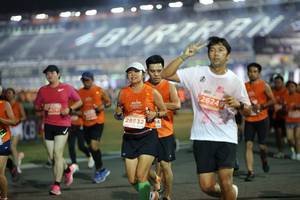 BIB: 26249, 28532
                            <button type="button" onclick="openModal(14446571)" class="btn btn-primary btn-sm float-right btn-popup" data-toggle="modal" data-target=".modal-high-quality">
                        <i class="fas fa-shopping-cart"></i> Add to Cart
                    </button>
                                            <button type="button" onclick="isThisMe(14446571, true)" class="btn btn-success btn-sm float-right btn-popup btn-isme hidden" data-toggle="tooltip" data-placement="bottom" title="นี่คือรูปของคุณใช่ไหม คลิกที่นี่เพื่อเอาเข้าอัลบั้ม">
                        <i class="fas fa-plus"></i> Add to album
                    </button>
                    <button type="button" onclick="isThisMe(14446571, false)" class="btn btn-warning btn-sm float-right btn-popup btn-isnotme hidden">
                        <i class="fas fa-ban"></i> Remove from album
                    </button>