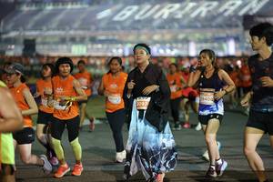 BIB: 29408, 2097
                            <button type="button" onclick="openModal(14398489)" class="btn btn-primary btn-sm float-right btn-popup" data-toggle="modal" data-target=".modal-high-quality">
                        <i class="fas fa-shopping-cart"></i> Add to Cart
                    </button>
                                            <button type="button" onclick="isThisMe(14398489, true)" class="btn btn-success btn-sm float-right btn-popup btn-isme hidden" data-toggle="tooltip" data-placement="bottom" title="นี่คือรูปของคุณใช่ไหม คลิกที่นี่เพื่อเอาเข้าอัลบั้ม">
                        <i class="fas fa-plus"></i> Add to album
                    </button>
                    <button type="button" onclick="isThisMe(14398489, false)" class="btn btn-warning btn-sm float-right btn-popup btn-isnotme hidden">
                        <i class="fas fa-ban"></i> Remove from album
                    </button>