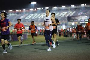 BIB: 2705, 207301
                            <button type="button" onclick="openModal(14556413)" class="btn btn-primary btn-sm float-right btn-popup" data-toggle="modal" data-target=".modal-high-quality">
                        <i class="fas fa-shopping-cart"></i> Add to Cart
                    </button>
                                            <button type="button" onclick="isThisMe(14556413, true)" class="btn btn-success btn-sm float-right btn-popup btn-isme hidden" data-toggle="tooltip" data-placement="bottom" title="นี่คือรูปของคุณใช่ไหม คลิกที่นี่เพื่อเอาเข้าอัลบั้ม">
                        <i class="fas fa-plus"></i> Add to album
                    </button>
                    <button type="button" onclick="isThisMe(14556413, false)" class="btn btn-warning btn-sm float-right btn-popup btn-isnotme hidden">
                        <i class="fas fa-ban"></i> Remove from album
                    </button>