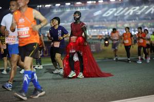 BIB: 28442, 2691, 075
                            <button type="button" onclick="openModal(14540449)" class="btn btn-primary btn-sm float-right btn-popup" data-toggle="modal" data-target=".modal-high-quality">
                        <i class="fas fa-shopping-cart"></i> Add to Cart
                    </button>
                                            <button type="button" onclick="isThisMe(14540449, true)" class="btn btn-success btn-sm float-right btn-popup btn-isme hidden" data-toggle="tooltip" data-placement="bottom" title="นี่คือรูปของคุณใช่ไหม คลิกที่นี่เพื่อเอาเข้าอัลบั้ม">
                        <i class="fas fa-plus"></i> Add to album
                    </button>
                    <button type="button" onclick="isThisMe(14540449, false)" class="btn btn-warning btn-sm float-right btn-popup btn-isnotme hidden">
                        <i class="fas fa-ban"></i> Remove from album
                    </button>