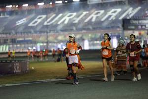 BIB: 2831, 6232
                            <button type="button" onclick="openModal(14553935)" class="btn btn-primary btn-sm float-right btn-popup" data-toggle="modal" data-target=".modal-high-quality">
                        <i class="fas fa-shopping-cart"></i> Add to Cart
                    </button>
                                            <button type="button" onclick="isThisMe(14553935, true)" class="btn btn-success btn-sm float-right btn-popup btn-isme hidden" data-toggle="tooltip" data-placement="bottom" title="นี่คือรูปของคุณใช่ไหม คลิกที่นี่เพื่อเอาเข้าอัลบั้ม">
                        <i class="fas fa-plus"></i> Add to album
                    </button>
                    <button type="button" onclick="isThisMe(14553935, false)" class="btn btn-warning btn-sm float-right btn-popup btn-isnotme hidden">
                        <i class="fas fa-ban"></i> Remove from album
                    </button>