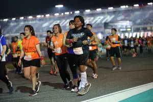 BIB: 9215, 29057, 28962
                            <button type="button" onclick="openModal(14516087)" class="btn btn-primary btn-sm float-right btn-popup" data-toggle="modal" data-target=".modal-high-quality">
                        <i class="fas fa-shopping-cart"></i> Add to Cart
                    </button>
                                            <button type="button" onclick="isThisMe(14516087, true)" class="btn btn-success btn-sm float-right btn-popup btn-isme hidden" data-toggle="tooltip" data-placement="bottom" title="นี่คือรูปของคุณใช่ไหม คลิกที่นี่เพื่อเอาเข้าอัลบั้ม">
                        <i class="fas fa-plus"></i> Add to album
                    </button>
                    <button type="button" onclick="isThisMe(14516087, false)" class="btn btn-warning btn-sm float-right btn-popup btn-isnotme hidden">
                        <i class="fas fa-ban"></i> Remove from album
                    </button>