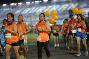 BIB: 9309, 529
                            <button type="button" onclick="openModal(14504762)" class="btn btn-primary btn-sm float-right btn-popup" data-toggle="modal" data-target=".modal-high-quality">
                        <i class="fas fa-shopping-cart"></i> Add to Cart
                    </button>
                                            <button type="button" onclick="isThisMe(14504762, true)" class="btn btn-success btn-sm float-right btn-popup btn-isme hidden" data-toggle="tooltip" data-placement="bottom" title="นี่คือรูปของคุณใช่ไหม คลิกที่นี่เพื่อเอาเข้าอัลบั้ม">
                        <i class="fas fa-plus"></i> Add to album
                    </button>
                    <button type="button" onclick="isThisMe(14504762, false)" class="btn btn-warning btn-sm float-right btn-popup btn-isnotme hidden">
                        <i class="fas fa-ban"></i> Remove from album
                    </button>