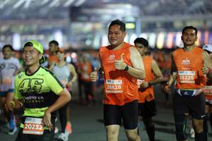 BIB: 25225, 146, 26828, 20232
                            <button type="button" onclick="openModal(14627847)" class="btn btn-primary btn-sm float-right btn-popup" data-toggle="modal" data-target=".modal-high-quality">
                        <i class="fas fa-shopping-cart"></i> Add to Cart
                    </button>
                                            <button type="button" onclick="isThisMe(14627847, true)" class="btn btn-success btn-sm float-right btn-popup btn-isme hidden" data-toggle="tooltip" data-placement="bottom" title="นี่คือรูปของคุณใช่ไหม คลิกที่นี่เพื่อเอาเข้าอัลบั้ม">
                        <i class="fas fa-plus"></i> Add to album
                    </button>
                    <button type="button" onclick="isThisMe(14627847, false)" class="btn btn-warning btn-sm float-right btn-popup btn-isnotme hidden">
                        <i class="fas fa-ban"></i> Remove from album
                    </button>