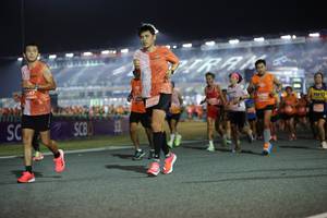 BIB: 147, 23565
                            <button type="button" onclick="openModal(14606162)" class="btn btn-primary btn-sm float-right btn-popup" data-toggle="modal" data-target=".modal-high-quality">
                        <i class="fas fa-shopping-cart"></i> Add to Cart
                    </button>
                                            <button type="button" onclick="isThisMe(14606162, true)" class="btn btn-success btn-sm float-right btn-popup btn-isme hidden" data-toggle="tooltip" data-placement="bottom" title="นี่คือรูปของคุณใช่ไหม คลิกที่นี่เพื่อเอาเข้าอัลบั้ม">
                        <i class="fas fa-plus"></i> Add to album
                    </button>
                    <button type="button" onclick="isThisMe(14606162, false)" class="btn btn-warning btn-sm float-right btn-popup btn-isnotme hidden">
                        <i class="fas fa-ban"></i> Remove from album
                    </button>