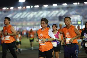 BIB: 21585, 576, 26532, 991
                            <button type="button" onclick="openModal(14419672)" class="btn btn-primary btn-sm float-right btn-popup" data-toggle="modal" data-target=".modal-high-quality">
                        <i class="fas fa-shopping-cart"></i> Add to Cart
                    </button>
                                            <button type="button" onclick="isThisMe(14419672, true)" class="btn btn-success btn-sm float-right btn-popup btn-isme hidden" data-toggle="tooltip" data-placement="bottom" title="นี่คือรูปของคุณใช่ไหม คลิกที่นี่เพื่อเอาเข้าอัลบั้ม">
                        <i class="fas fa-plus"></i> Add to album
                    </button>
                    <button type="button" onclick="isThisMe(14419672, false)" class="btn btn-warning btn-sm float-right btn-popup btn-isnotme hidden">
                        <i class="fas fa-ban"></i> Remove from album
                    </button>