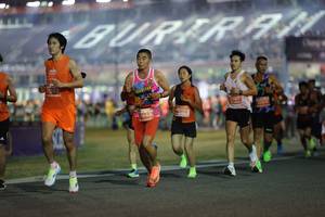 BIB: 1666
                            <button type="button" onclick="openModal(14524532)" class="btn btn-primary btn-sm float-right btn-popup" data-toggle="modal" data-target=".modal-high-quality">
                        <i class="fas fa-shopping-cart"></i> Add to Cart
                    </button>
                                            <button type="button" onclick="isThisMe(14524532, true)" class="btn btn-success btn-sm float-right btn-popup btn-isme hidden" data-toggle="tooltip" data-placement="bottom" title="นี่คือรูปของคุณใช่ไหม คลิกที่นี่เพื่อเอาเข้าอัลบั้ม">
                        <i class="fas fa-plus"></i> Add to album
                    </button>
                    <button type="button" onclick="isThisMe(14524532, false)" class="btn btn-warning btn-sm float-right btn-popup btn-isnotme hidden">
                        <i class="fas fa-ban"></i> Remove from album
                    </button>