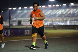 BIB: 2580
                            <button type="button" onclick="openModal(14569073)" class="btn btn-primary btn-sm float-right btn-popup" data-toggle="modal" data-target=".modal-high-quality">
                        <i class="fas fa-shopping-cart"></i> Add to Cart
                    </button>
                                            <button type="button" onclick="isThisMe(14569073, true)" class="btn btn-success btn-sm float-right btn-popup btn-isme hidden" data-toggle="tooltip" data-placement="bottom" title="นี่คือรูปของคุณใช่ไหม คลิกที่นี่เพื่อเอาเข้าอัลบั้ม">
                        <i class="fas fa-plus"></i> Add to album
                    </button>
                    <button type="button" onclick="isThisMe(14569073, false)" class="btn btn-warning btn-sm float-right btn-popup btn-isnotme hidden">
                        <i class="fas fa-ban"></i> Remove from album
                    </button>