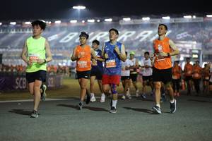 BIB: 20264, 79206, 21719
                            <button type="button" onclick="openModal(14578239)" class="btn btn-primary btn-sm float-right btn-popup" data-toggle="modal" data-target=".modal-high-quality">
                        <i class="fas fa-shopping-cart"></i> Add to Cart
                    </button>
                                            <button type="button" onclick="isThisMe(14578239, true)" class="btn btn-success btn-sm float-right btn-popup btn-isme hidden" data-toggle="tooltip" data-placement="bottom" title="นี่คือรูปของคุณใช่ไหม คลิกที่นี่เพื่อเอาเข้าอัลบั้ม">
                        <i class="fas fa-plus"></i> Add to album
                    </button>
                    <button type="button" onclick="isThisMe(14578239, false)" class="btn btn-warning btn-sm float-right btn-popup btn-isnotme hidden">
                        <i class="fas fa-ban"></i> Remove from album
                    </button>