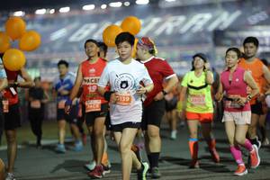 BIB: 139, 29133
                            <button type="button" onclick="openModal(14505709)" class="btn btn-primary btn-sm float-right btn-popup" data-toggle="modal" data-target=".modal-high-quality">
                        <i class="fas fa-shopping-cart"></i> Add to Cart
                    </button>
                                            <button type="button" onclick="isThisMe(14505709, true)" class="btn btn-success btn-sm float-right btn-popup btn-isme hidden" data-toggle="tooltip" data-placement="bottom" title="นี่คือรูปของคุณใช่ไหม คลิกที่นี่เพื่อเอาเข้าอัลบั้ม">
                        <i class="fas fa-plus"></i> Add to album
                    </button>
                    <button type="button" onclick="isThisMe(14505709, false)" class="btn btn-warning btn-sm float-right btn-popup btn-isnotme hidden">
                        <i class="fas fa-ban"></i> Remove from album
                    </button>