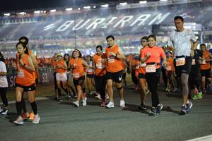 BIB: 024, 73219, 73243
                            <button type="button" onclick="openModal(14483663)" class="btn btn-primary btn-sm float-right btn-popup" data-toggle="modal" data-target=".modal-high-quality">
                        <i class="fas fa-shopping-cart"></i> Add to Cart
                    </button>
                                            <button type="button" onclick="isThisMe(14483663, true)" class="btn btn-success btn-sm float-right btn-popup btn-isme hidden" data-toggle="tooltip" data-placement="bottom" title="นี่คือรูปของคุณใช่ไหม คลิกที่นี่เพื่อเอาเข้าอัลบั้ม">
                        <i class="fas fa-plus"></i> Add to album
                    </button>
                    <button type="button" onclick="isThisMe(14483663, false)" class="btn btn-warning btn-sm float-right btn-popup btn-isnotme hidden">
                        <i class="fas fa-ban"></i> Remove from album
                    </button>