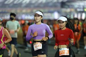 BIB: 28143, 21756
                            <button type="button" onclick="openModal(14641513)" class="btn btn-primary btn-sm float-right btn-popup" data-toggle="modal" data-target=".modal-high-quality">
                        <i class="fas fa-shopping-cart"></i> Add to Cart
                    </button>
                                            <button type="button" onclick="isThisMe(14641513, true)" class="btn btn-success btn-sm float-right btn-popup btn-isme hidden" data-toggle="tooltip" data-placement="bottom" title="นี่คือรูปของคุณใช่ไหม คลิกที่นี่เพื่อเอาเข้าอัลบั้ม">
                        <i class="fas fa-plus"></i> Add to album
                    </button>
                    <button type="button" onclick="isThisMe(14641513, false)" class="btn btn-warning btn-sm float-right btn-popup btn-isnotme hidden">
                        <i class="fas fa-ban"></i> Remove from album
                    </button>