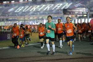 BIB: 211, 28520
                            <button type="button" onclick="openModal(14438665)" class="btn btn-primary btn-sm float-right btn-popup" data-toggle="modal" data-target=".modal-high-quality">
                        <i class="fas fa-shopping-cart"></i> Add to Cart
                    </button>
                                            <button type="button" onclick="isThisMe(14438665, true)" class="btn btn-success btn-sm float-right btn-popup btn-isme hidden" data-toggle="tooltip" data-placement="bottom" title="นี่คือรูปของคุณใช่ไหม คลิกที่นี่เพื่อเอาเข้าอัลบั้ม">
                        <i class="fas fa-plus"></i> Add to album
                    </button>
                    <button type="button" onclick="isThisMe(14438665, false)" class="btn btn-warning btn-sm float-right btn-popup btn-isnotme hidden">
                        <i class="fas fa-ban"></i> Remove from album
                    </button>