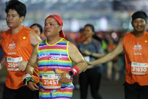 BIB: 100, 2501, 21830, 2145
                            <button type="button" onclick="openModal(14640978)" class="btn btn-primary btn-sm float-right btn-popup" data-toggle="modal" data-target=".modal-high-quality">
                        <i class="fas fa-shopping-cart"></i> Add to Cart
                    </button>
                                            <button type="button" onclick="isThisMe(14640978, true)" class="btn btn-success btn-sm float-right btn-popup btn-isme hidden" data-toggle="tooltip" data-placement="bottom" title="นี่คือรูปของคุณใช่ไหม คลิกที่นี่เพื่อเอาเข้าอัลบั้ม">
                        <i class="fas fa-plus"></i> Add to album
                    </button>
                    <button type="button" onclick="isThisMe(14640978, false)" class="btn btn-warning btn-sm float-right btn-popup btn-isnotme hidden">
                        <i class="fas fa-ban"></i> Remove from album
                    </button>