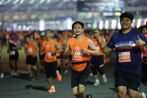 BIB: 5608, 20651
                            <button type="button" onclick="openModal(14651042)" class="btn btn-primary btn-sm float-right btn-popup" data-toggle="modal" data-target=".modal-high-quality">
                        <i class="fas fa-shopping-cart"></i> Add to Cart
                    </button>
                                            <button type="button" onclick="isThisMe(14651042, true)" class="btn btn-success btn-sm float-right btn-popup btn-isme hidden" data-toggle="tooltip" data-placement="bottom" title="นี่คือรูปของคุณใช่ไหม คลิกที่นี่เพื่อเอาเข้าอัลบั้ม">
                        <i class="fas fa-plus"></i> Add to album
                    </button>
                    <button type="button" onclick="isThisMe(14651042, false)" class="btn btn-warning btn-sm float-right btn-popup btn-isnotme hidden">
                        <i class="fas fa-ban"></i> Remove from album
                    </button>