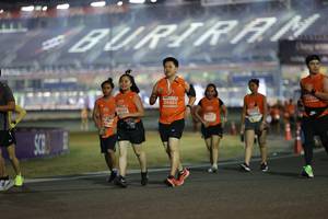 BIB: 26982, 2587, 29101
                            <button type="button" onclick="openModal(14552458)" class="btn btn-primary btn-sm float-right btn-popup" data-toggle="modal" data-target=".modal-high-quality">
                        <i class="fas fa-shopping-cart"></i> Add to Cart
                    </button>
                                            <button type="button" onclick="isThisMe(14552458, true)" class="btn btn-success btn-sm float-right btn-popup btn-isme hidden" data-toggle="tooltip" data-placement="bottom" title="นี่คือรูปของคุณใช่ไหม คลิกที่นี่เพื่อเอาเข้าอัลบั้ม">
                        <i class="fas fa-plus"></i> Add to album
                    </button>
                    <button type="button" onclick="isThisMe(14552458, false)" class="btn btn-warning btn-sm float-right btn-popup btn-isnotme hidden">
                        <i class="fas fa-ban"></i> Remove from album
                    </button>