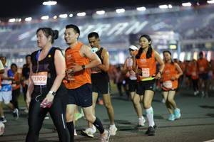 BIB: 2224, 23309, 548
                            <button type="button" onclick="openModal(14489987)" class="btn btn-primary btn-sm float-right btn-popup" data-toggle="modal" data-target=".modal-high-quality">
                        <i class="fas fa-shopping-cart"></i> Add to Cart
                    </button>
                                            <button type="button" onclick="isThisMe(14489987, true)" class="btn btn-success btn-sm float-right btn-popup btn-isme hidden" data-toggle="tooltip" data-placement="bottom" title="นี่คือรูปของคุณใช่ไหม คลิกที่นี่เพื่อเอาเข้าอัลบั้ม">
                        <i class="fas fa-plus"></i> Add to album
                    </button>
                    <button type="button" onclick="isThisMe(14489987, false)" class="btn btn-warning btn-sm float-right btn-popup btn-isnotme hidden">
                        <i class="fas fa-ban"></i> Remove from album
                    </button>