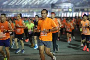 BIB: 21001, 27509
                            <button type="button" onclick="openModal(14396440)" class="btn btn-primary btn-sm float-right btn-popup" data-toggle="modal" data-target=".modal-high-quality">
                        <i class="fas fa-shopping-cart"></i> Add to Cart
                    </button>
                                            <button type="button" onclick="isThisMe(14396440, true)" class="btn btn-success btn-sm float-right btn-popup btn-isme hidden" data-toggle="tooltip" data-placement="bottom" title="นี่คือรูปของคุณใช่ไหม คลิกที่นี่เพื่อเอาเข้าอัลบั้ม">
                        <i class="fas fa-plus"></i> Add to album
                    </button>
                    <button type="button" onclick="isThisMe(14396440, false)" class="btn btn-warning btn-sm float-right btn-popup btn-isnotme hidden">
                        <i class="fas fa-ban"></i> Remove from album
                    </button>