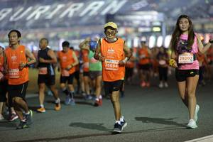 BIB: 2929, 26694, 26680
                            <button type="button" onclick="openModal(14511165)" class="btn btn-primary btn-sm float-right btn-popup" data-toggle="modal" data-target=".modal-high-quality">
                        <i class="fas fa-shopping-cart"></i> Add to Cart
                    </button>
                                            <button type="button" onclick="isThisMe(14511165, true)" class="btn btn-success btn-sm float-right btn-popup btn-isme hidden" data-toggle="tooltip" data-placement="bottom" title="นี่คือรูปของคุณใช่ไหม คลิกที่นี่เพื่อเอาเข้าอัลบั้ม">
                        <i class="fas fa-plus"></i> Add to album
                    </button>
                    <button type="button" onclick="isThisMe(14511165, false)" class="btn btn-warning btn-sm float-right btn-popup btn-isnotme hidden">
                        <i class="fas fa-ban"></i> Remove from album
                    </button>