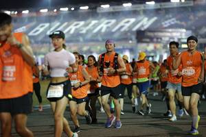 BIB: 143, 502, 24192
                            <button type="button" onclick="openModal(14465019)" class="btn btn-primary btn-sm float-right btn-popup" data-toggle="modal" data-target=".modal-high-quality">
                        <i class="fas fa-shopping-cart"></i> Add to Cart
                    </button>
                                            <button type="button" onclick="isThisMe(14465019, true)" class="btn btn-success btn-sm float-right btn-popup btn-isme hidden" data-toggle="tooltip" data-placement="bottom" title="นี่คือรูปของคุณใช่ไหม คลิกที่นี่เพื่อเอาเข้าอัลบั้ม">
                        <i class="fas fa-plus"></i> Add to album
                    </button>
                    <button type="button" onclick="isThisMe(14465019, false)" class="btn btn-warning btn-sm float-right btn-popup btn-isnotme hidden">
                        <i class="fas fa-ban"></i> Remove from album
                    </button>