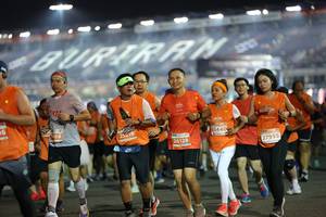 BIB: 2169, 25219, 23440, 26128, 27955
                            <button type="button" onclick="openModal(14495337)" class="btn btn-primary btn-sm float-right btn-popup" data-toggle="modal" data-target=".modal-high-quality">
                        <i class="fas fa-shopping-cart"></i> Add to Cart
                    </button>
                                            <button type="button" onclick="isThisMe(14495337, true)" class="btn btn-success btn-sm float-right btn-popup btn-isme hidden" data-toggle="tooltip" data-placement="bottom" title="นี่คือรูปของคุณใช่ไหม คลิกที่นี่เพื่อเอาเข้าอัลบั้ม">
                        <i class="fas fa-plus"></i> Add to album
                    </button>
                    <button type="button" onclick="isThisMe(14495337, false)" class="btn btn-warning btn-sm float-right btn-popup btn-isnotme hidden">
                        <i class="fas fa-ban"></i> Remove from album
                    </button>