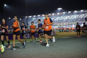 BIB: 5968
                            <button type="button" onclick="openModal(14600283)" class="btn btn-primary btn-sm float-right btn-popup" data-toggle="modal" data-target=".modal-high-quality">
                        <i class="fas fa-shopping-cart"></i> Add to Cart
                    </button>
                                            <button type="button" onclick="isThisMe(14600283, true)" class="btn btn-success btn-sm float-right btn-popup btn-isme hidden" data-toggle="tooltip" data-placement="bottom" title="นี่คือรูปของคุณใช่ไหม คลิกที่นี่เพื่อเอาเข้าอัลบั้ม">
                        <i class="fas fa-plus"></i> Add to album
                    </button>
                    <button type="button" onclick="isThisMe(14600283, false)" class="btn btn-warning btn-sm float-right btn-popup btn-isnotme hidden">
                        <i class="fas fa-ban"></i> Remove from album
                    </button>