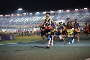 BIB: 
                            <button type="button" onclick="openModal(14529932)" class="btn btn-primary btn-sm float-right btn-popup" data-toggle="modal" data-target=".modal-high-quality">
                        <i class="fas fa-shopping-cart"></i> Add to Cart
                    </button>
                                            <button type="button" onclick="isThisMe(14529932, true)" class="btn btn-success btn-sm float-right btn-popup btn-isme hidden" data-toggle="tooltip" data-placement="bottom" title="นี่คือรูปของคุณใช่ไหม คลิกที่นี่เพื่อเอาเข้าอัลบั้ม">
                        <i class="fas fa-plus"></i> Add to album
                    </button>
                    <button type="button" onclick="isThisMe(14529932, false)" class="btn btn-warning btn-sm float-right btn-popup btn-isnotme hidden">
                        <i class="fas fa-ban"></i> Remove from album
                    </button>